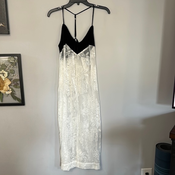 Free People Other - NWT FREE PEOPLE Intimately Size XS white/black beautiful nightgown